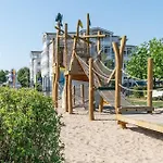 Apartment 331, Seepark