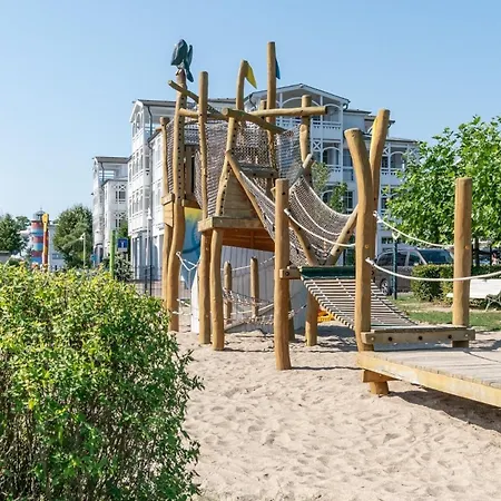 Apartment 331, Seepark